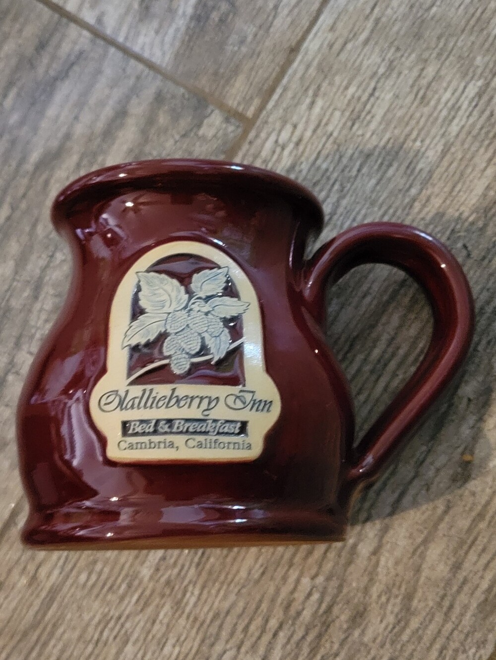 Deneen Pottery OLALLIEBERRY INN Cambria Calif Souvenir Round Belly Mug Handmade